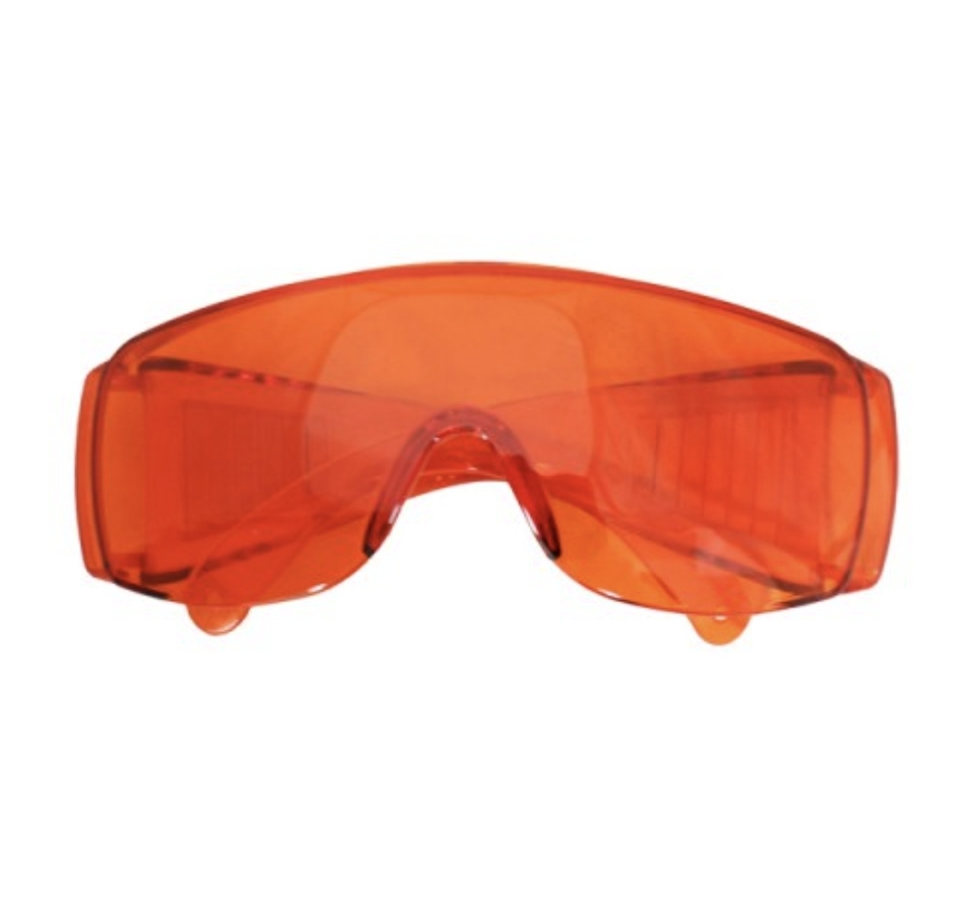 عینک محافظ لایت کیور